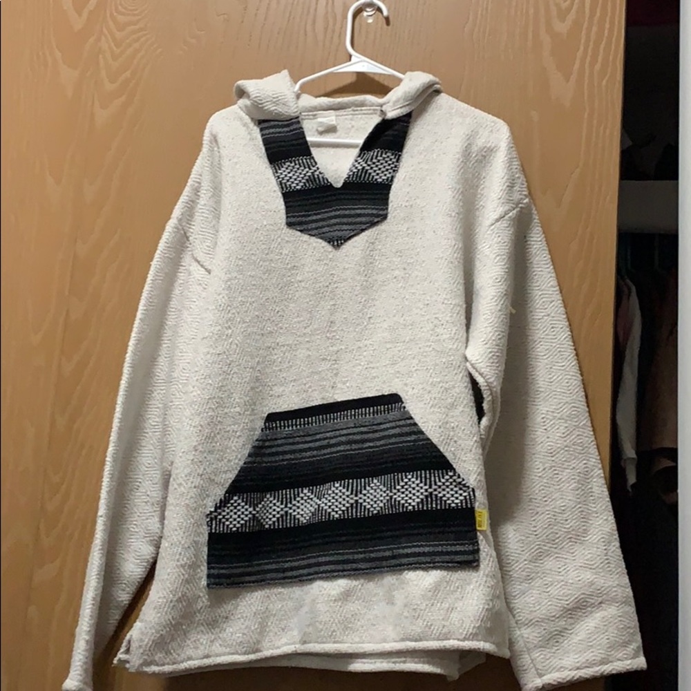 Hoodie/drug rug